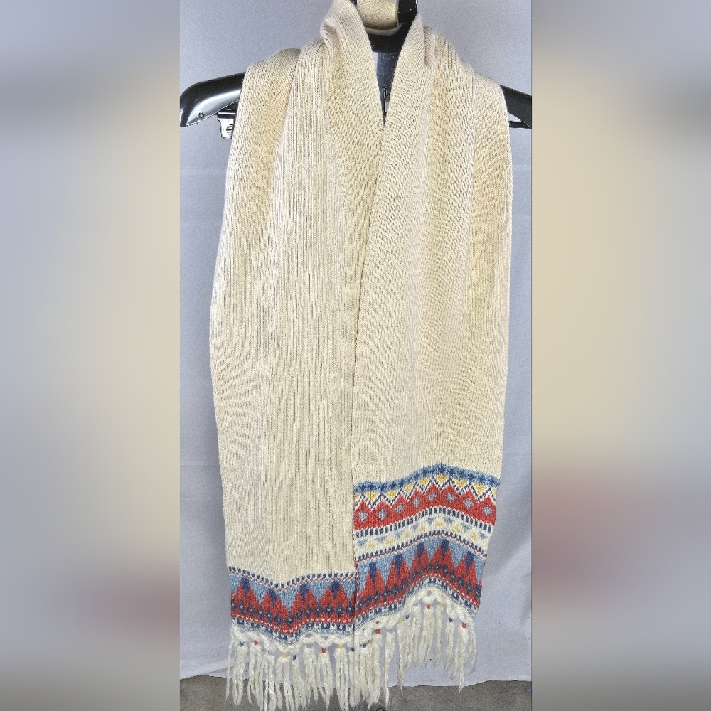 Hollister Wool Blend Boho Western Alpine Fringe Scarf‎